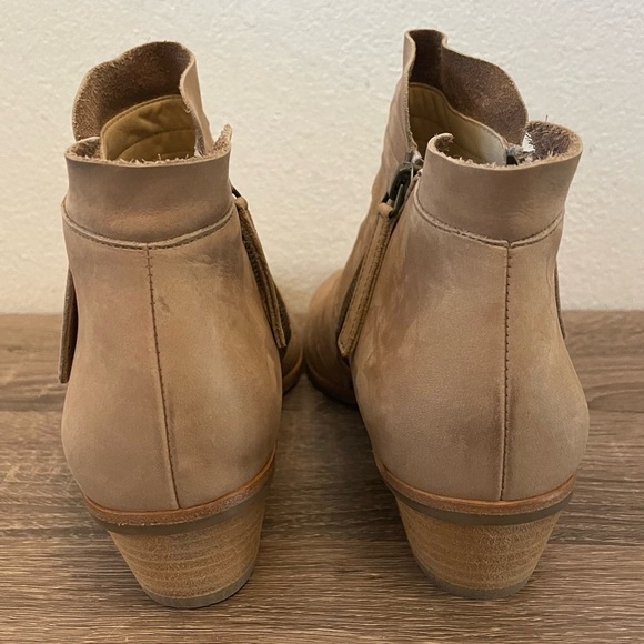 Paul Green Shasta Sliced Nubuck Leather Mid Heel Boots, Size 7.5 - Picture 5 of 8